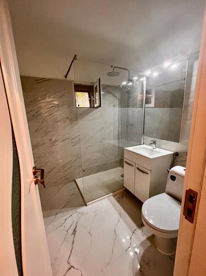 Apartament cu 2 camere semidecomandat, mobilat în Vitan