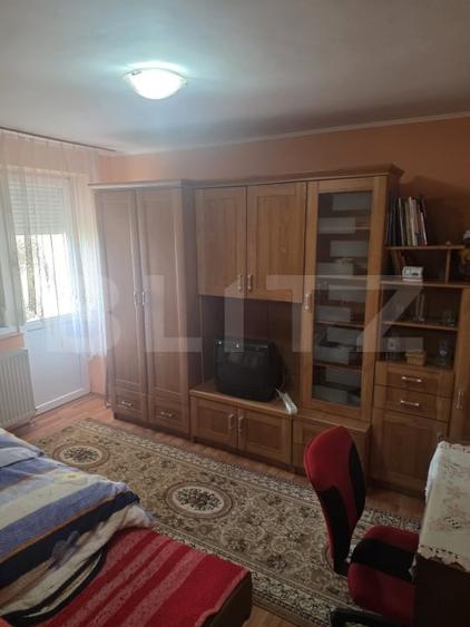 Apartament cu 2 camere decomandat, mobilat în Botizului