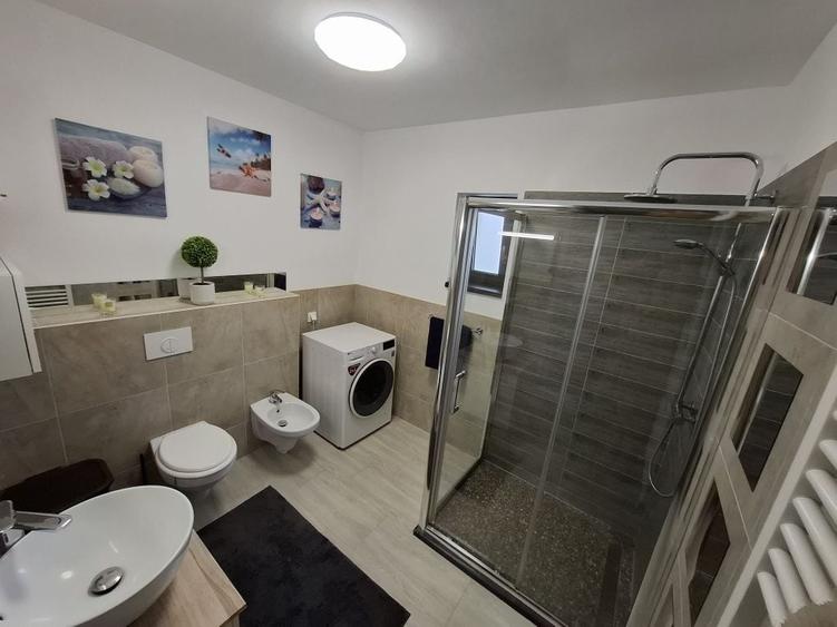 Apartament cu 2 camere în Unirii