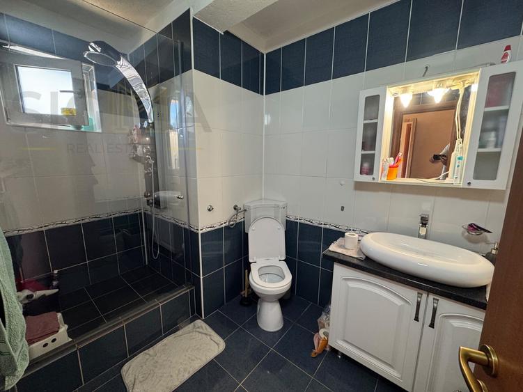 Apartament cu 3 camere de inchiriat, terasa, zona UMF! - 6
