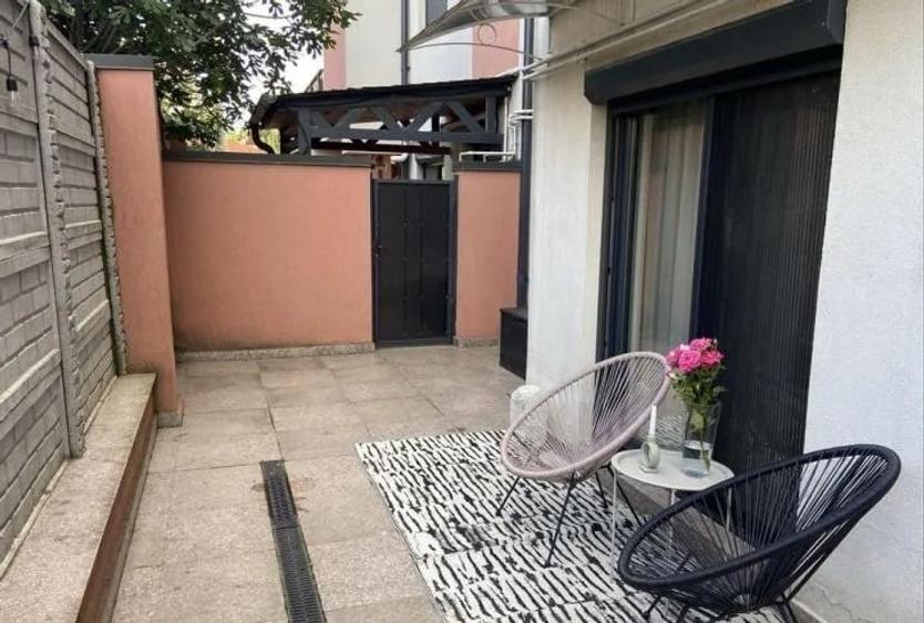 Apartament cu 2 camere decomandat, mobilat în Domenii