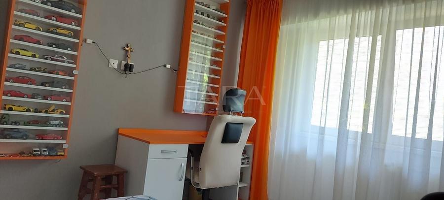 Apartament cu 5 camere decomandat, mobilat în Mănăștur
