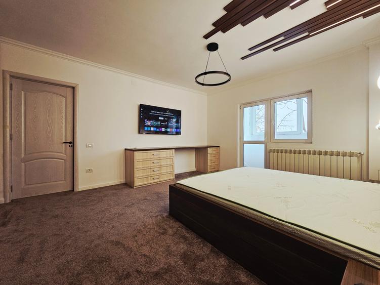 Apartament cu 2 camere decomandat, mobilat în Vitan Mall