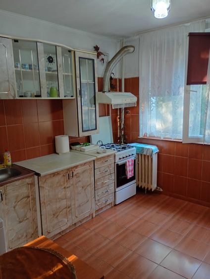 Apartament cu 2 camere decomandat în Negru Vodă