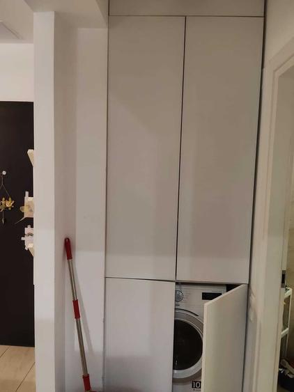 Apartament cu 3 camere decomandat în Crețuleasca