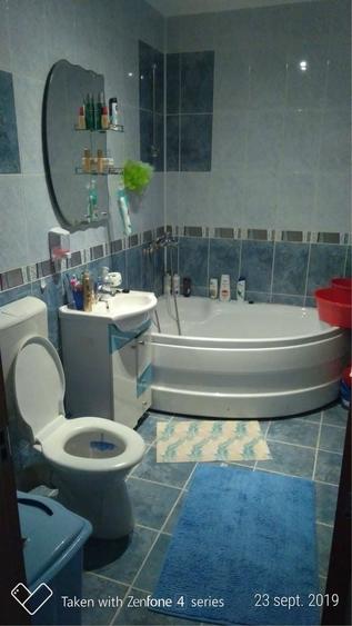 Apartament cu 2 camere decomandat în Florești