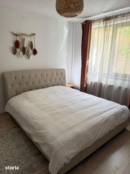 Apartament cu 2 camere, mobilat în Central