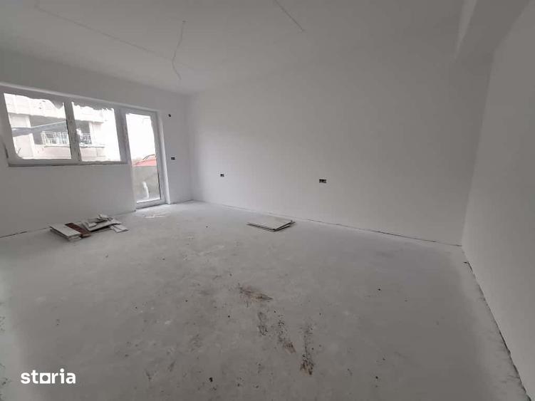 Garsonieră decomandată în Galata
