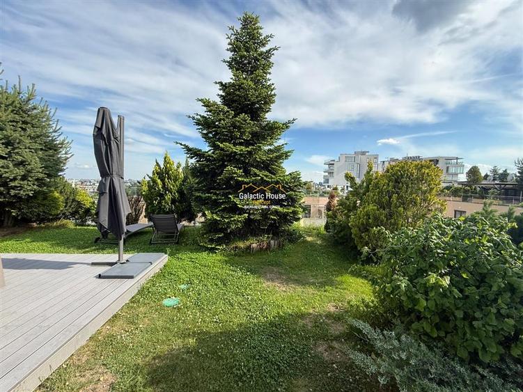 Apartament cu 5 camere decomandat, mobilat în Herăstrău