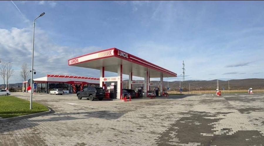 Vand teren intravilan CF. 66354, de 3.278 mp, front stradal de 41,09 m - 8