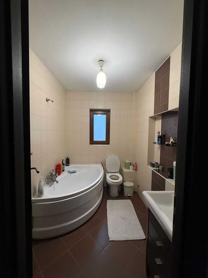 Casa de vanzare + spatiu comercial - Gataia - 3