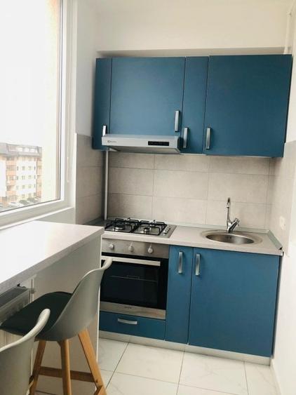 Inchiriez garsoniera Militari Residence LUX - 8