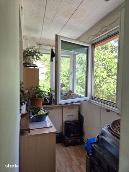 3 Camere Crangasi Centrala Proprie Bloc reabilitat - 12