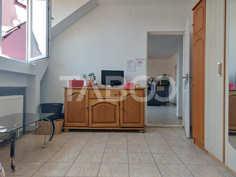 Apartament decomandat 3 camere zona centrala Cisnadie de vanzare - 14
