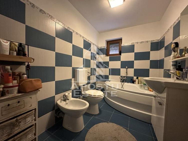 Duplex cu 4 camere si 2 bai complet mobilat si utilat in Giroc. - 16