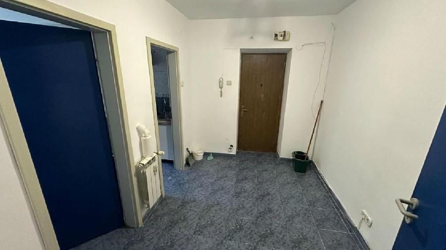 METROU PIATA IANCULUI - Aleea Lunguletu, Garsoniera decomandata cu 39 mp - 4