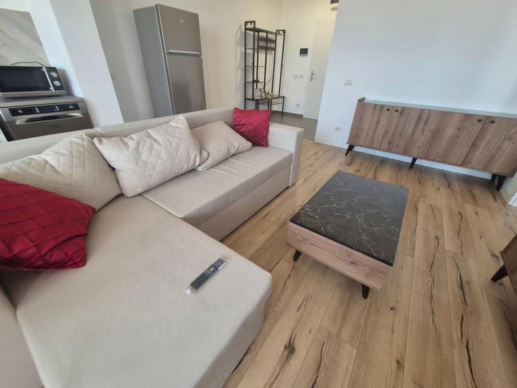 La ISHO-cel mai nou si renumit bloc central - 2