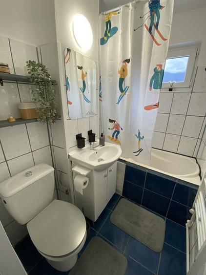 Apartament Zona centrala Lupeni -Afacere la cheie - 2