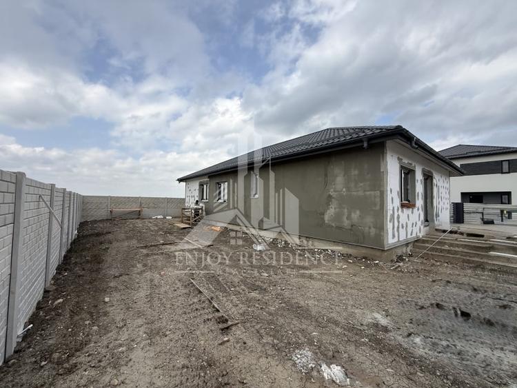 Ansamblu case individuale pe parter 2026 | Curte 400mp | Domnesti - 12