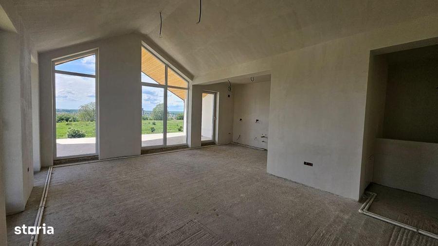 Casa Manastirea Dealu Targoviste Cu Vedere La Oras - 8