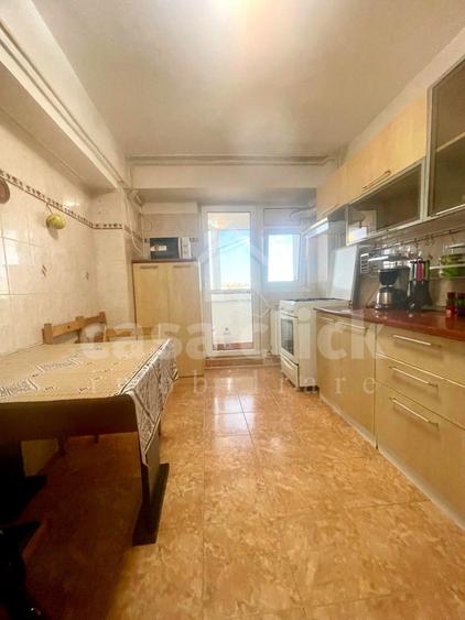 Apartament 3 camere, liniște, vedere spate – Mazepa 1, bloc BR - 6