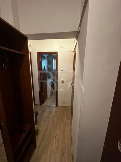Apartament 3 Camere , Decomandat , Podul Giurgiului - 13