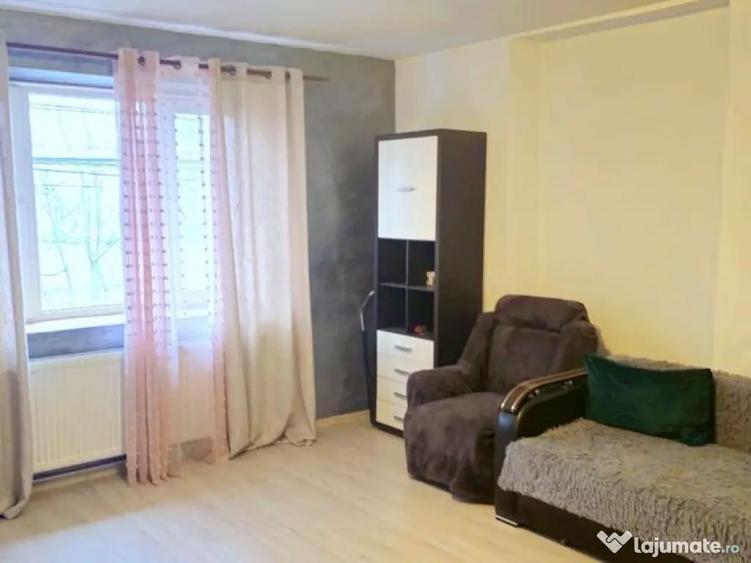 Apartament cu 2 camere la casa, 70 mp - zona centrala - 17