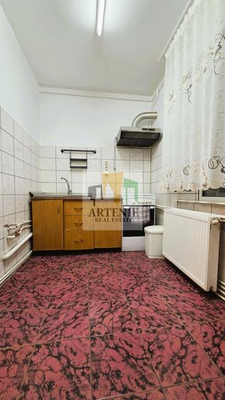 Garsoniera Decomandata Ozana - ! Decembrie 34 mp Centrala Termica - 6