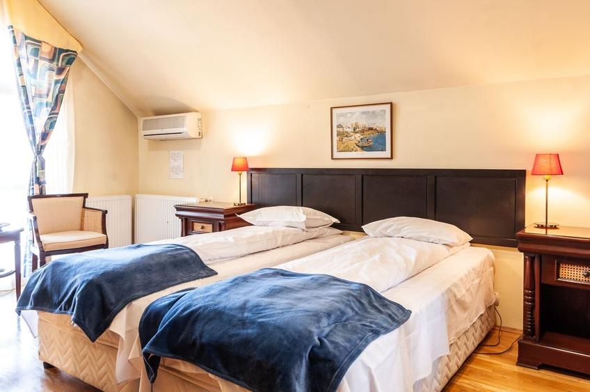 Vila 19 camere pretabila | azil batrani | gradinita | after school - 10