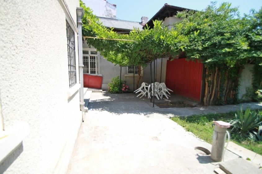 Casa caramida - zona Faleza Nord - 1