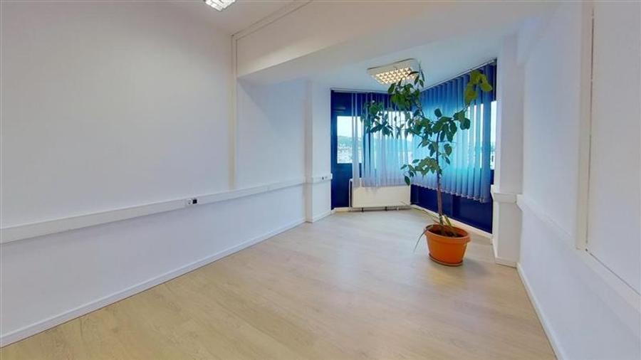 Spatiu birouri, renovat, Centrul Civic, Brasov. - 4