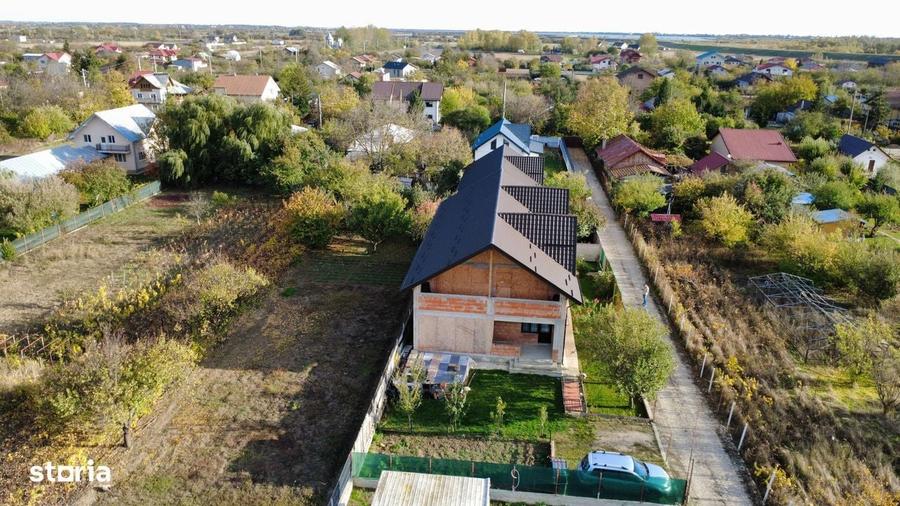 Ocazie! Vila 375 m.p. la rosu, langa padurea Odoreanu - doar 175.000E - 18