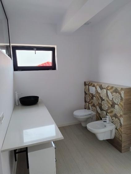 Casa tip triplex cu gradina privata si 2 locuri de parcare incluse - 9