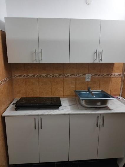 Garsoniera 22 mp zona Expo Transilvania etaj 1 finisata nou - 2