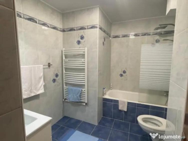 Apartament de vanzare cu 3 camere, 81 mp, zona Victor Babes - 3