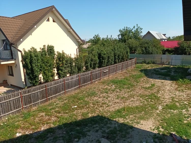 Casa noua, P+E, 5 camere, 2 bai, terasa, teren 400mp, in Lilieci, strada Rozelor - 15