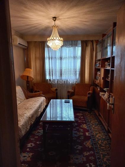 APARTAMENT 3 CAMERE OBOR