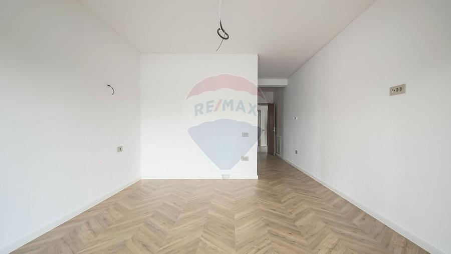 Comision 0 %! Casă cu 4 camere de vânzare în zona Stupini! - 16