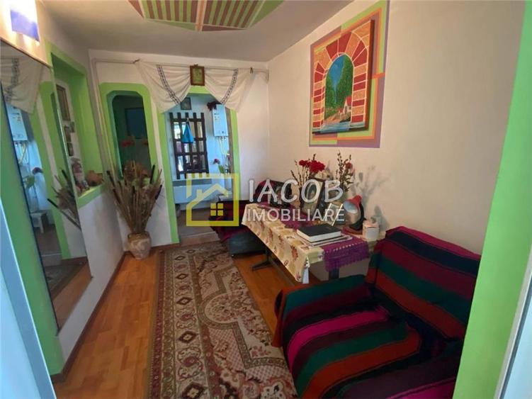 Apartament la casa cu 3 camere, Magura, Bacau - 24