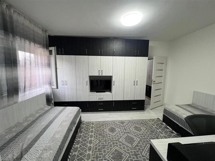 RECO, Apartament 3 camere, Zona Nufarul Oradea - 2