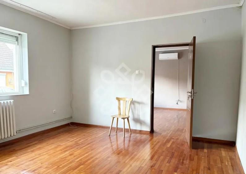 Casa si spatiu de productie in Iosia, teren 839 mp - 10