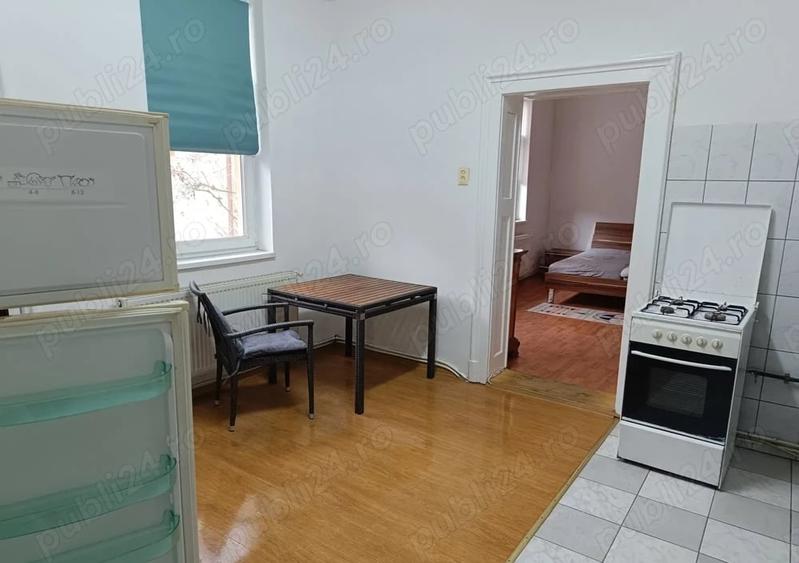 Apartament 1 camera 42mp, zona Ultracentrala, finisat mediu - 4