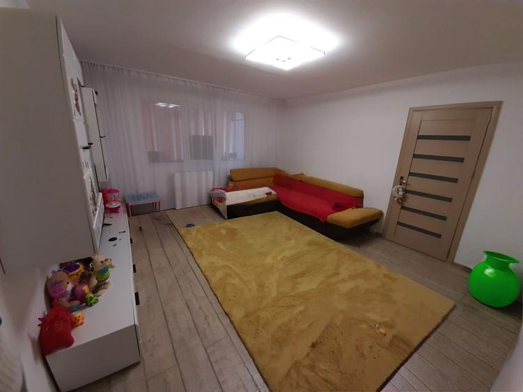 Apartament 2 camere, semidecomandat, parter - 7