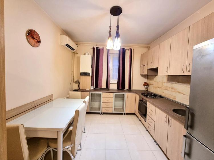 Sheffield Residence, Burnitei 60F - 7