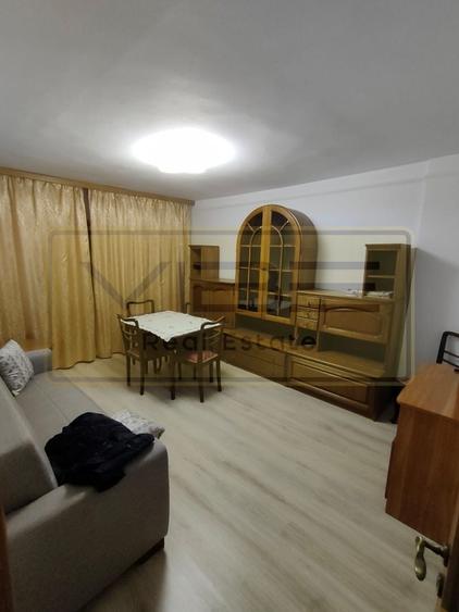 Alpha Bank-  Pacurari- 2 camere  Decomandat 399 euro - 5