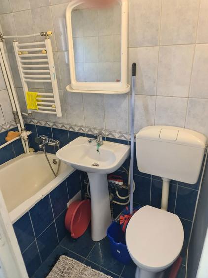 Inchiriez garsonieara parter nufarul - 1