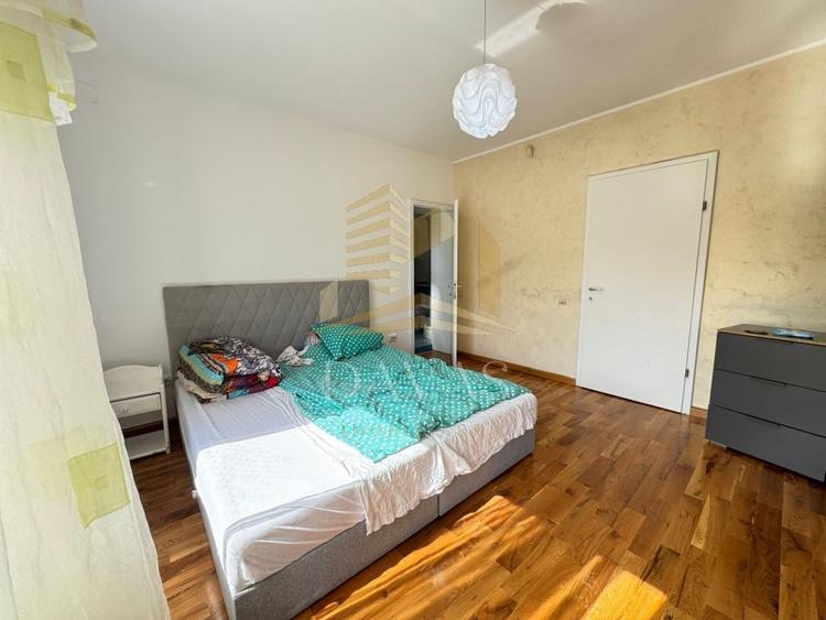 Vilā individuală 7 camere | 320mp | 740mp teren + Garaj inclus in preț | Zorilor - 9