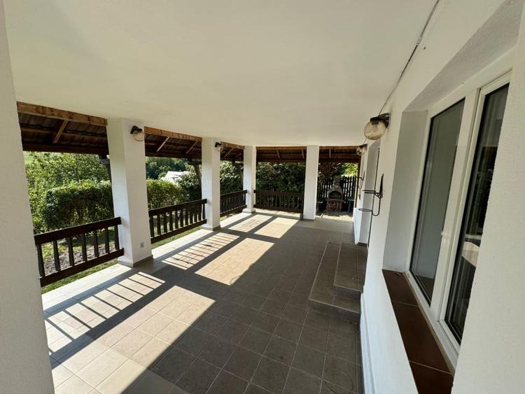 Casa in Săcele poziționată într-o zona linistita, comision 0 - 4