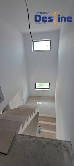 Casa individuala P+1+POD, 130 mp, zona Le Gaga, Ciurbesti - 11