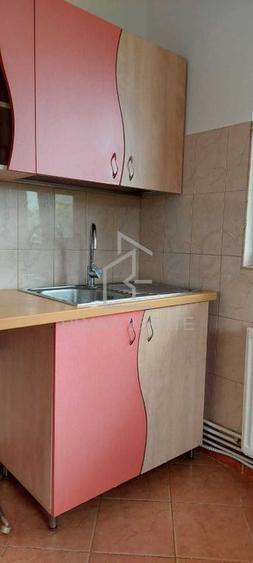 Apartament 3 camere &icirc;n vilă, 70mp, terasa 40 mp, zona Europa - 6